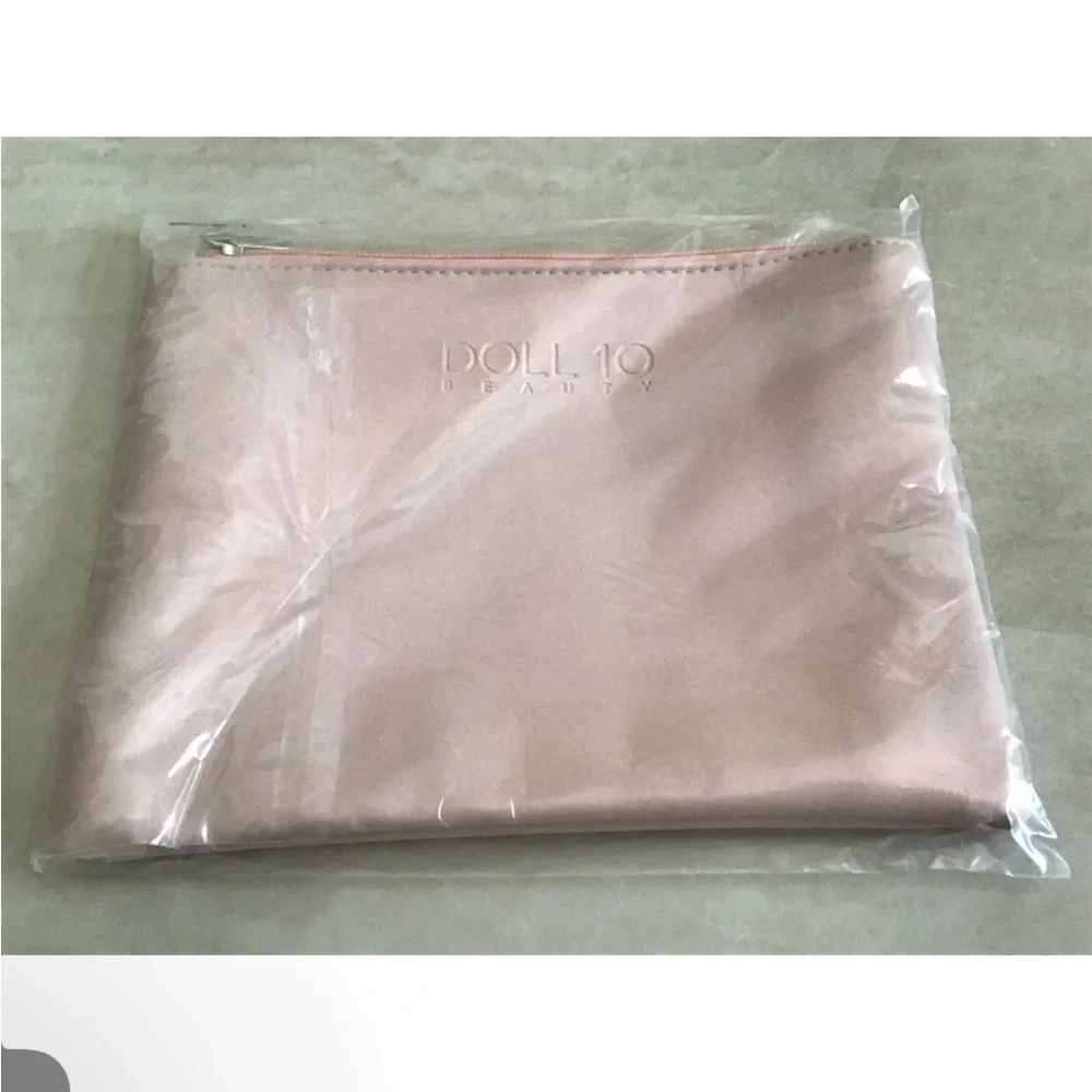 Doll 10 Light Pink Cosmetic Bag- BRAND NEW